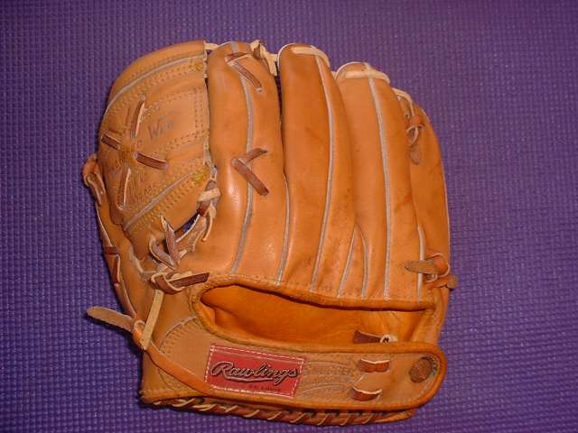 Mickey Mantle Rawlings MM Back